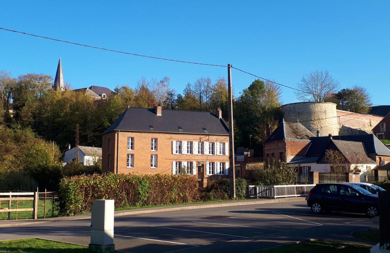 Les Hauts De Marle Exterior photo